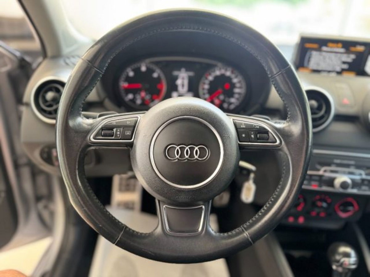 Audi A1 Sportback 1.4 TDI S tronic Sport (20)