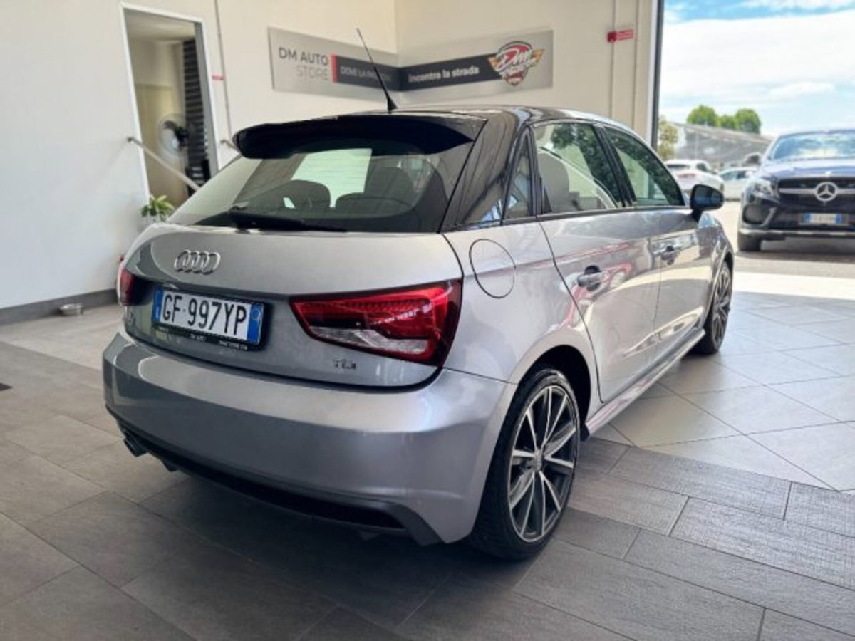 Audi A1 Sportback 1.4 TDI S tronic Sport (5)
