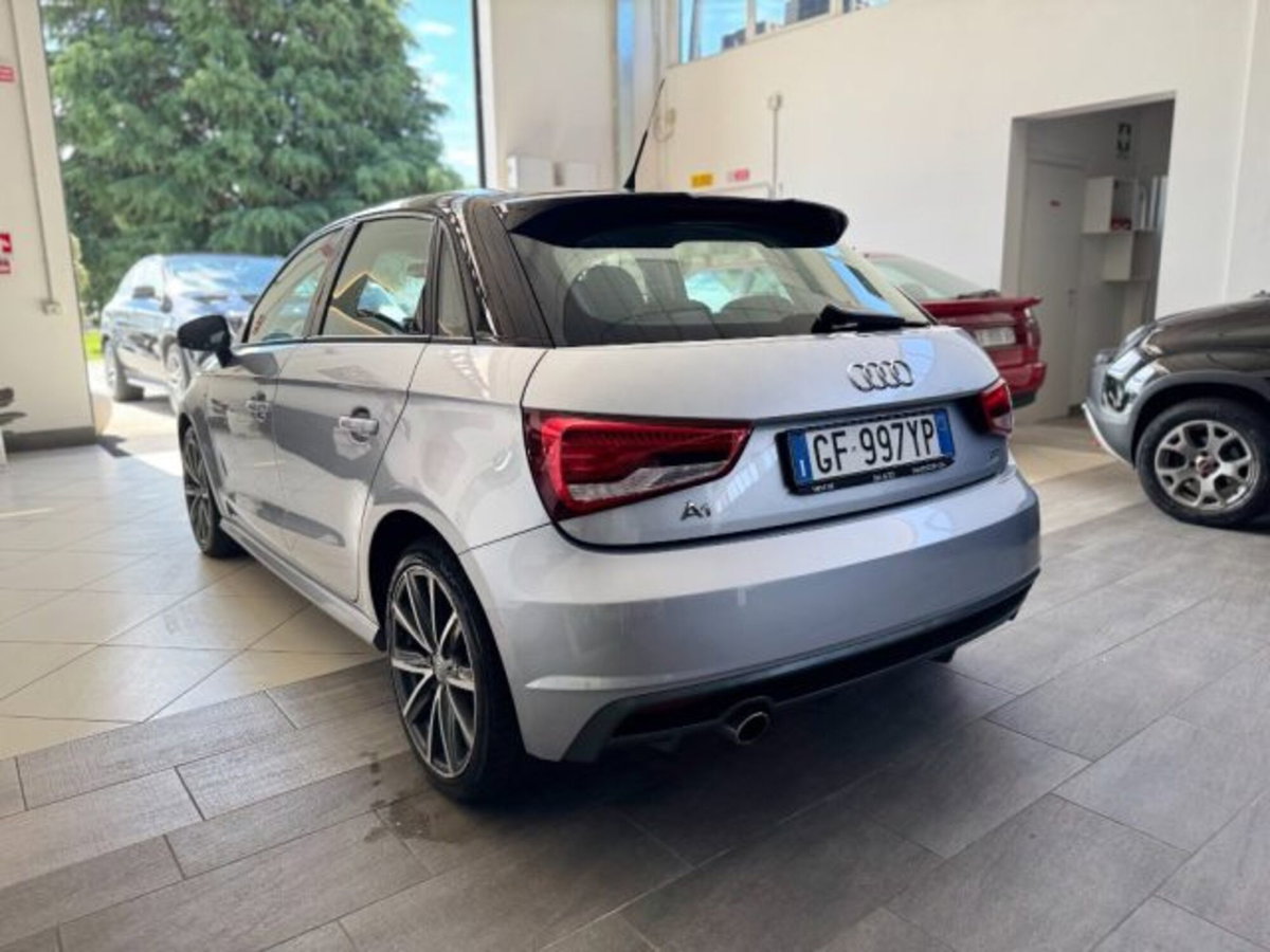 Audi A1 Sportback 1.4 TDI S tronic Sport (7)