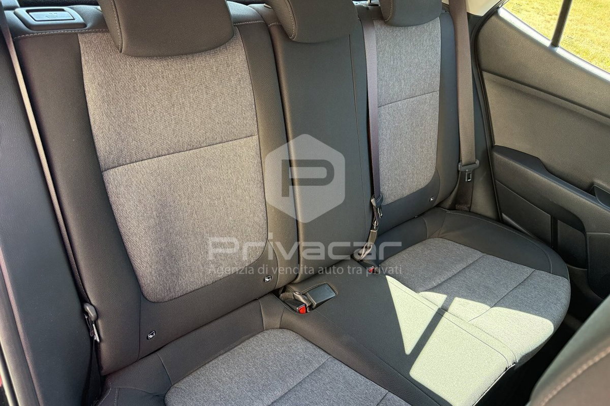 Kia Stonic 1.2 DPI Style (14)