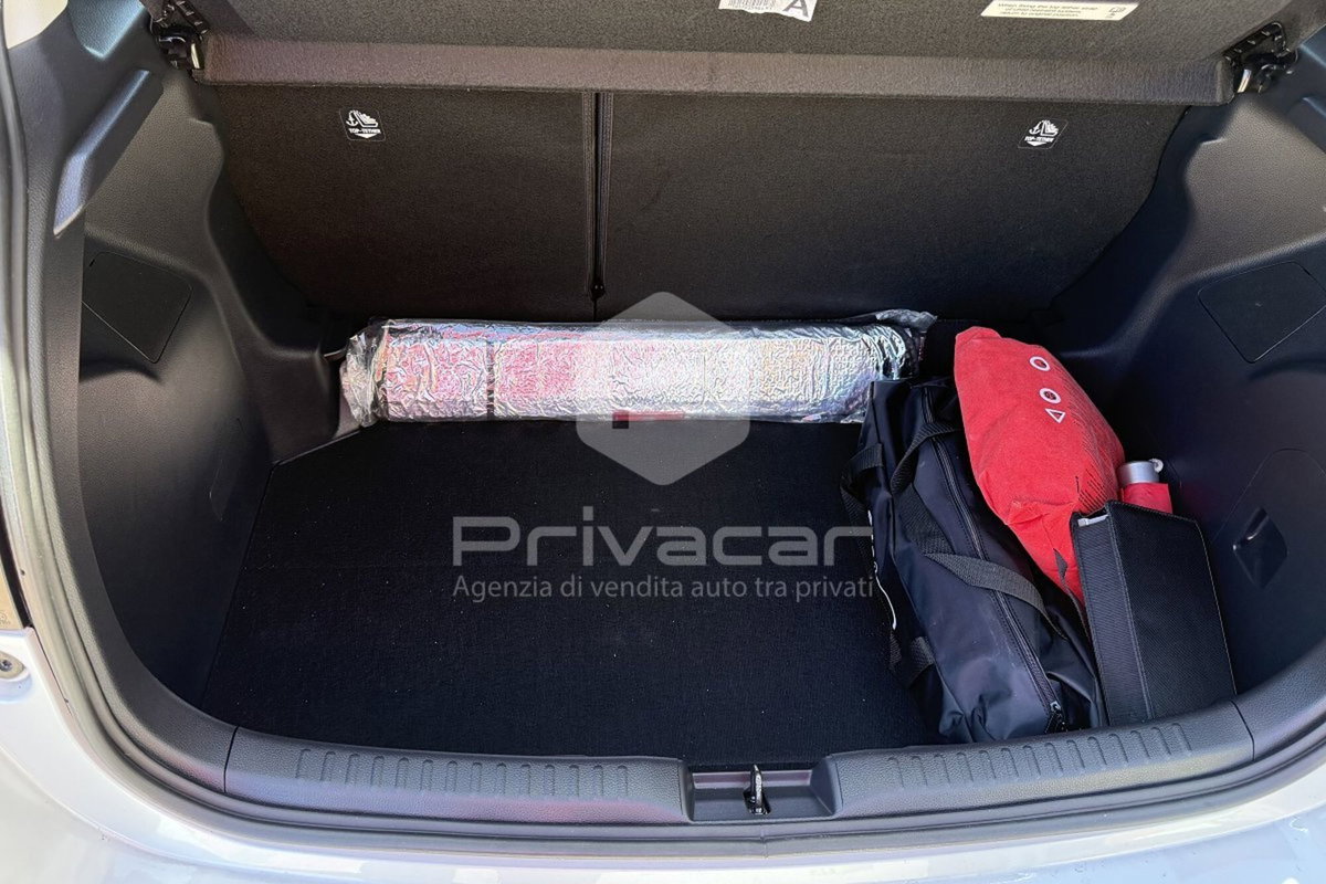 Mazda Mazda2 Hybrid 1.5 VVT e-CVT Full Hybrid Electric Pure (15)