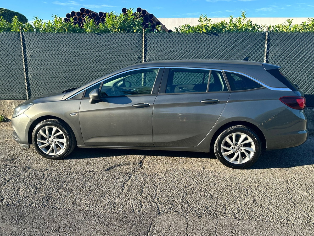 Opel Astra Station Wagon 1.6 CDTi 110CV Start&Stop Sports Business (13)