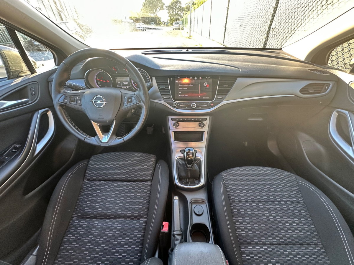 Opel Astra Station Wagon 1.6 CDTi 110CV Start&Stop Sports Business (14)