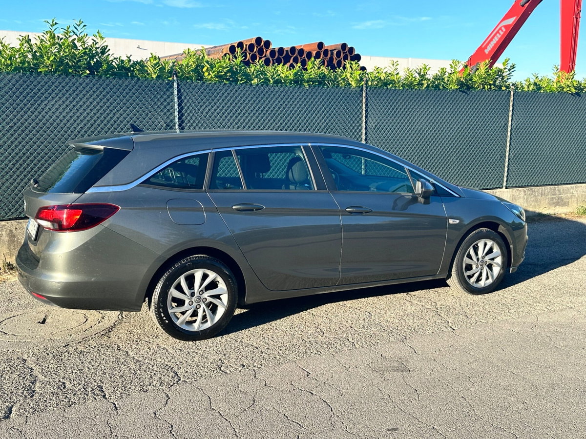 Opel Astra Station Wagon 1.6 CDTi 110CV Start&Stop Sports Business (7)