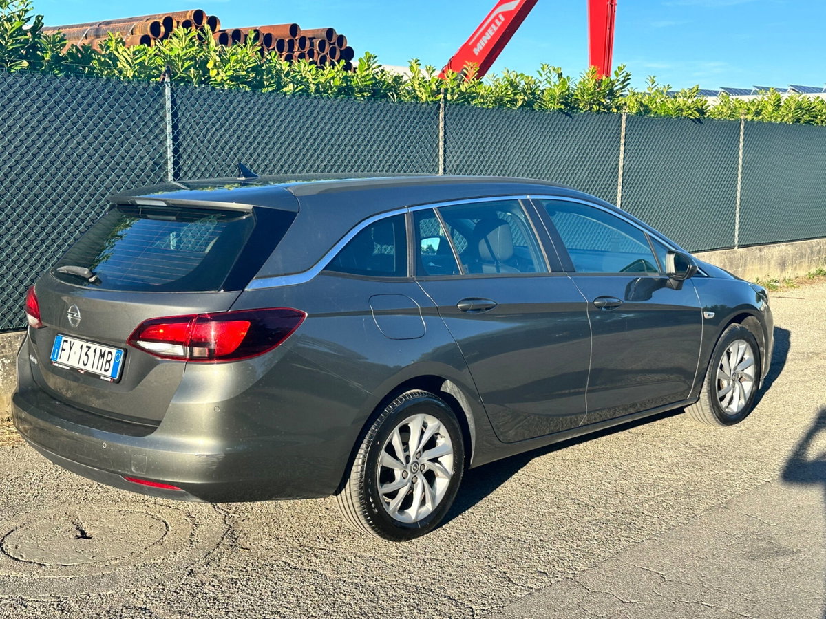 Opel Astra Station Wagon 1.6 CDTi 110CV Start&Stop Sports Business (8)
