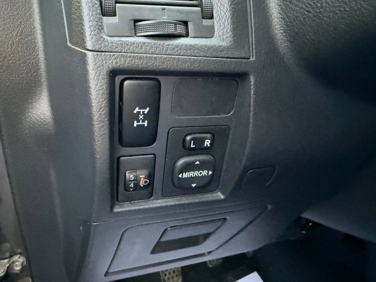 Daihatsu Terios 1.5 4WD B You A/T Five (14)