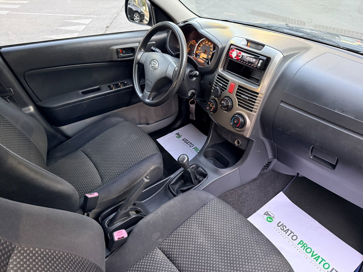 Daihatsu Terios 1.5 4WD B You A/T Five (17)