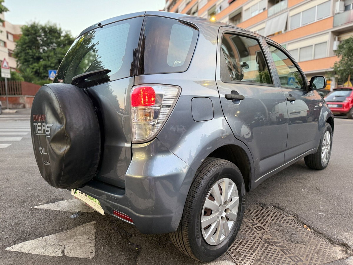 Daihatsu Terios 1.5 4WD B You A/T Five (2)