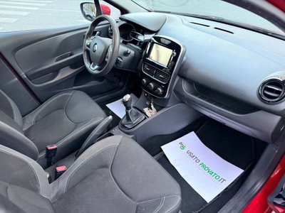 Renault Clio Sporter 1.2 75CV Intens (14)