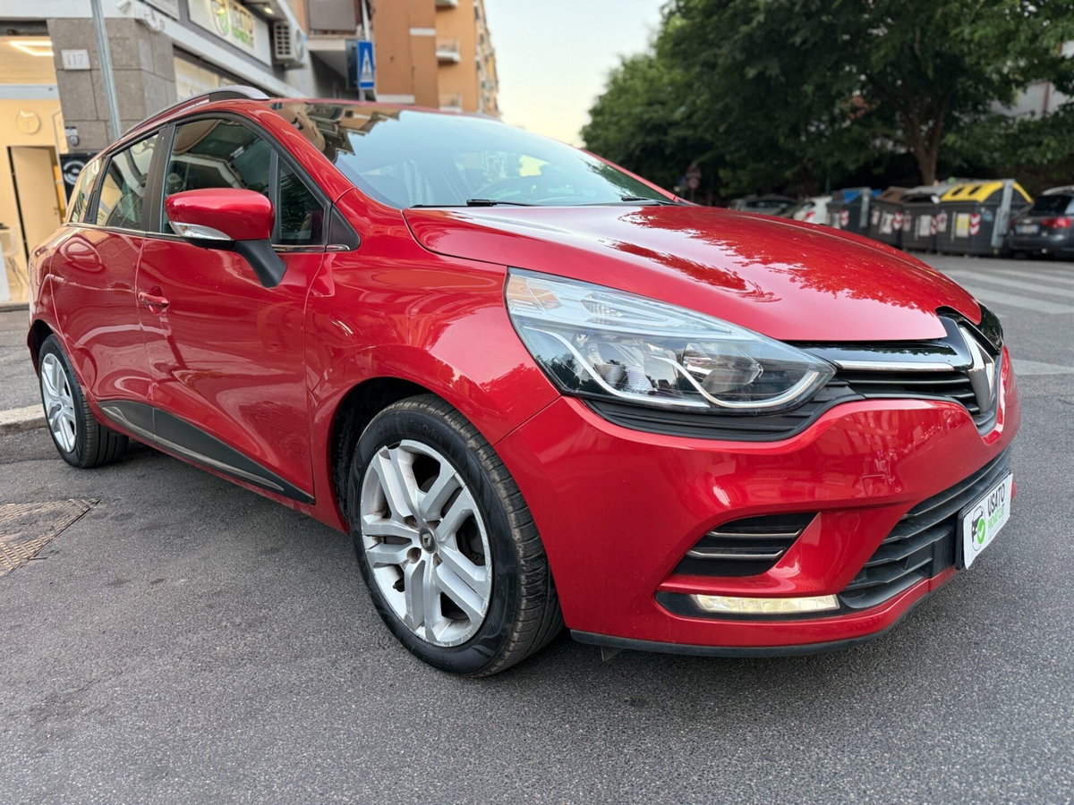 Renault Clio Sporter 1.2 75CV Intens (6)