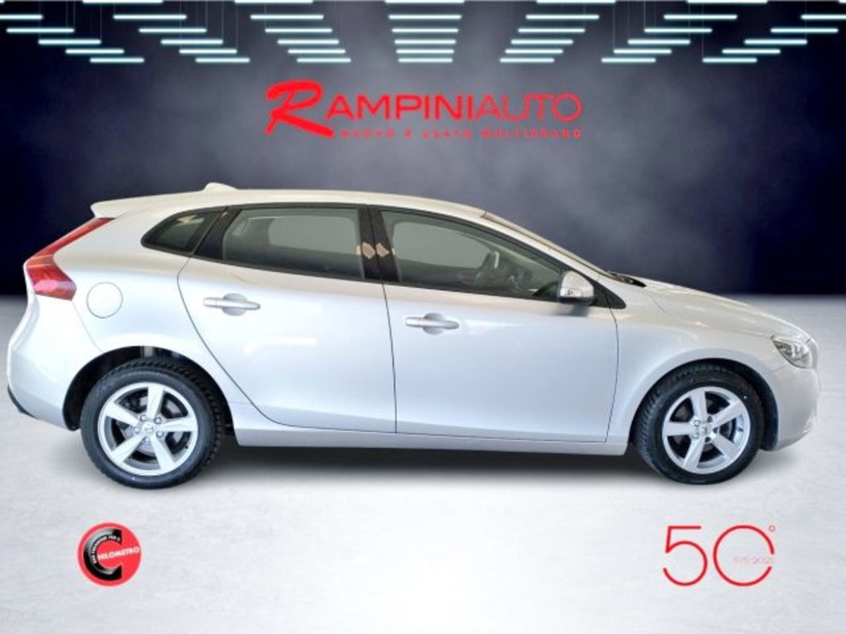 Volvo V40 D2 Business N1 (7)