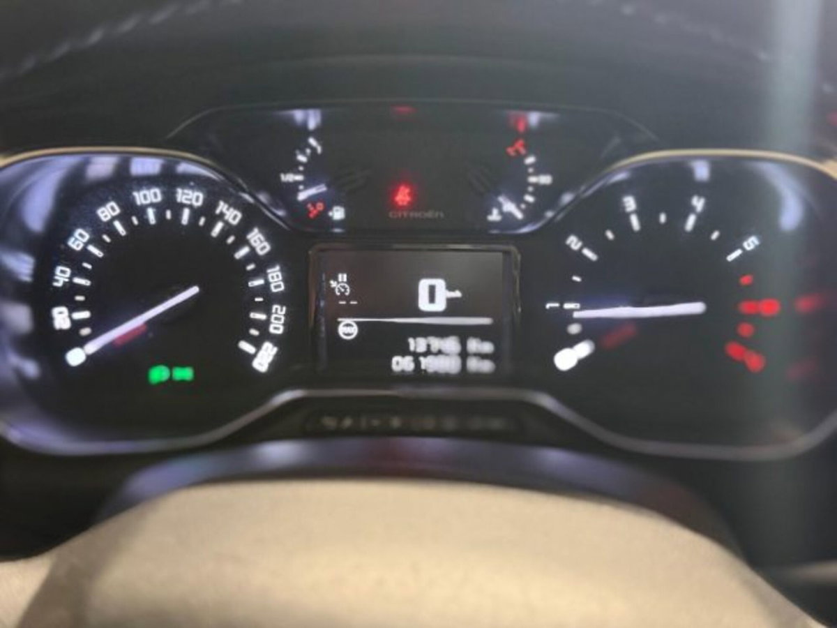 Citroen C3 BlueHDi 75 S&S Shine (13)
