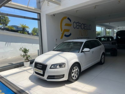 Audi A3 Sportback 1.6 TDI 105 CV CR S tronic Ambition (2)