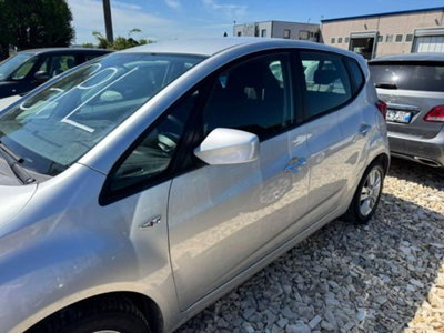 Hyundai ix20 1.4 90 CV Econext Comfort (2)