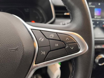 Renault Clio Full Hybrid E-Tech 140 CV 5 porte Zen (15)