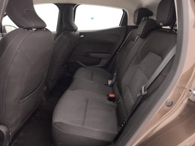 Renault Clio Full Hybrid E-Tech 140 CV 5 porte Zen (20)