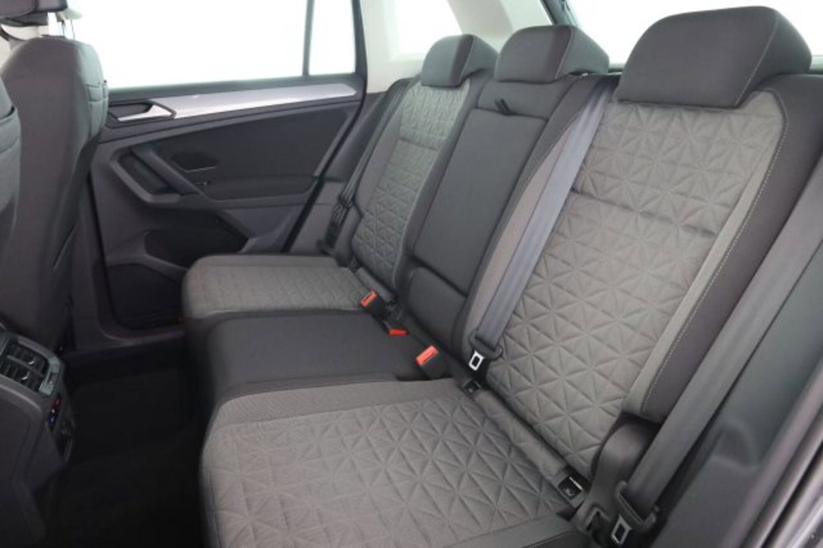 Volkswagen Tiguan 2.0 TDI 150 CV SCR DSG 4MOTION Life (3)