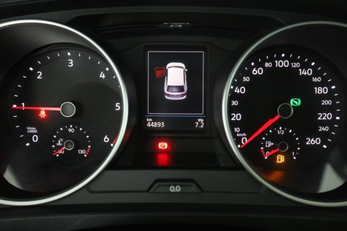 Volkswagen Tiguan 2.0 TDI 150 CV SCR DSG 4MOTION Life (7)