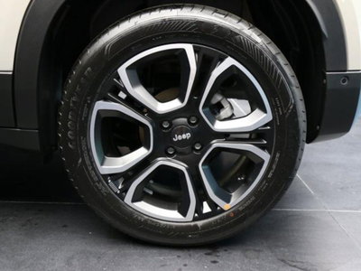 Jeep Avenger 1.2 turbo Summit fwd 100cv (6)