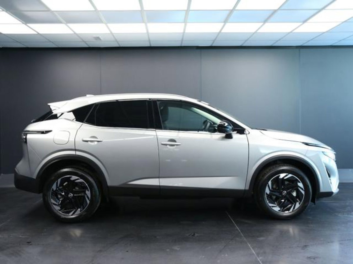 Nissan Qashqai 1.3 mhev N-Connecta 4wd 158cv xtronic (3)