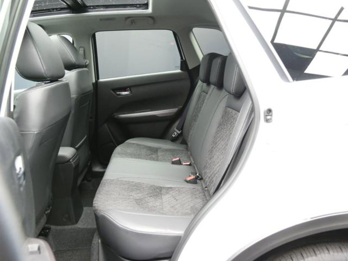 Suzuki Vitara 1.4h Starview 4wd allgrip 110cv at (8)