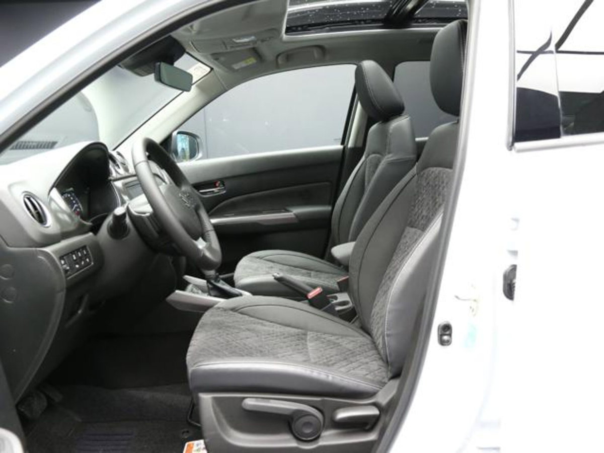 Suzuki Vitara 1.4h Starview 4wd allgrip 110cv at (9)