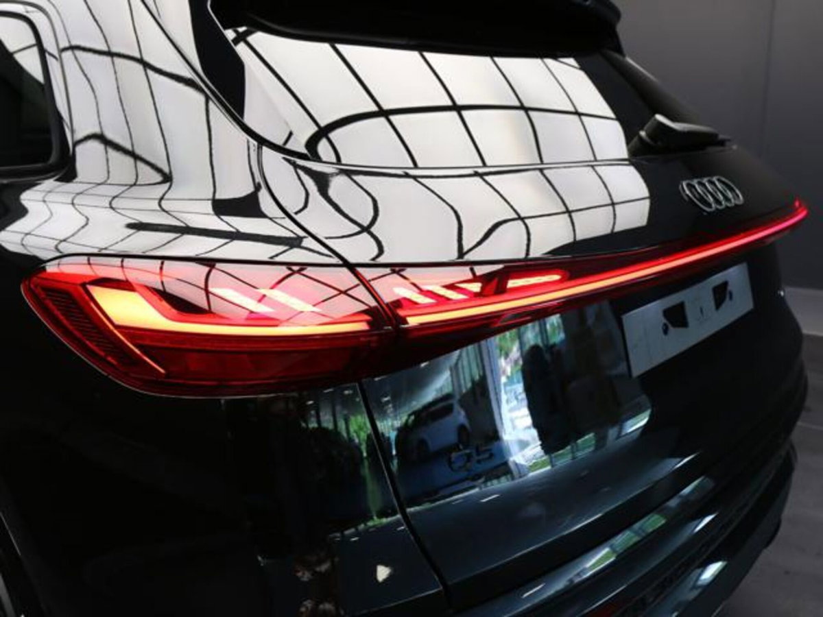 Audi Q5 2.0 tdi mhev+ S line edition quattro 204cv s-tronic (10)