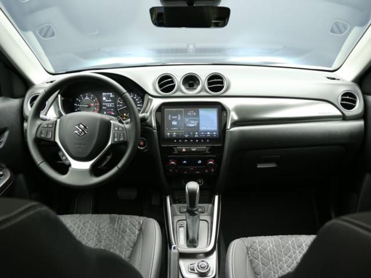 Suzuki Vitara 1.4h Starview 4wd allgrip 110cv at (12)