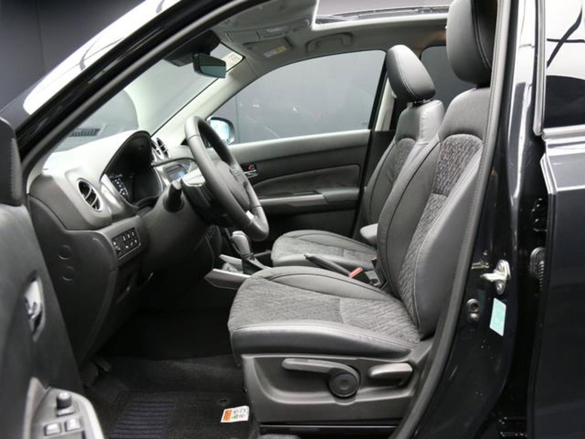 Suzuki Vitara 1.4h Starview 4wd allgrip 110cv at (9)