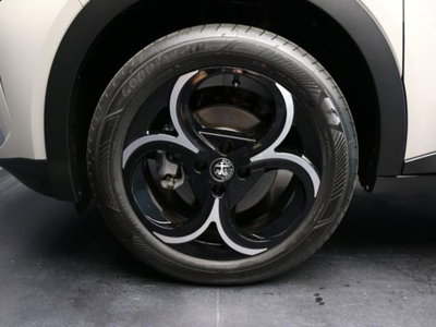 Alfa Romeo Junior 1.2 ibrida Sport Speciale 145cv edct6 (5)