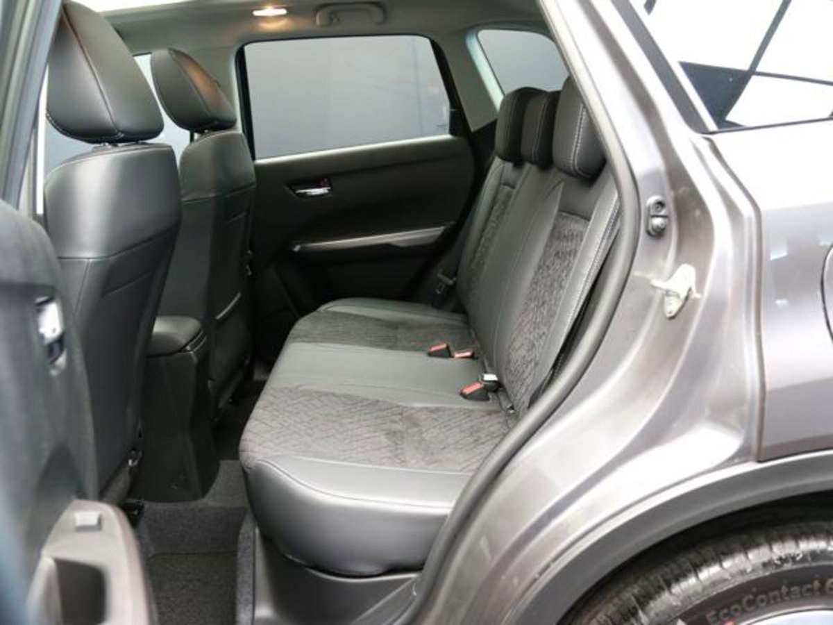 Suzuki Vitara 1.4h Starview 4wd allgrip 110cv at (8)