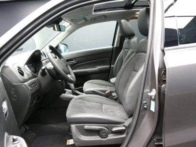 Suzuki Vitara 1.4h Starview 4wd allgrip 110cv at (9)