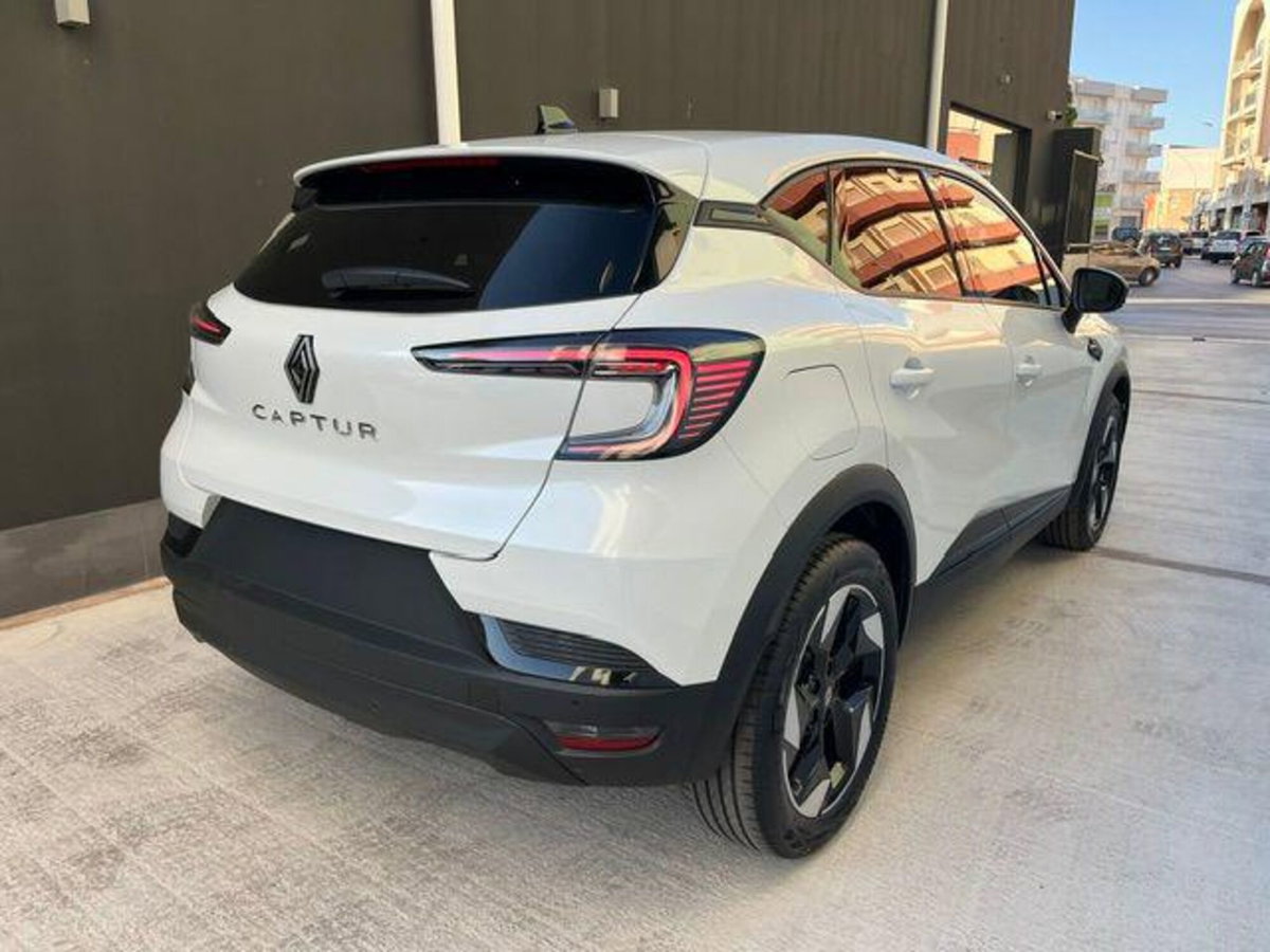 Renault Captur 1.0 eco-g Techno 100cv (3)