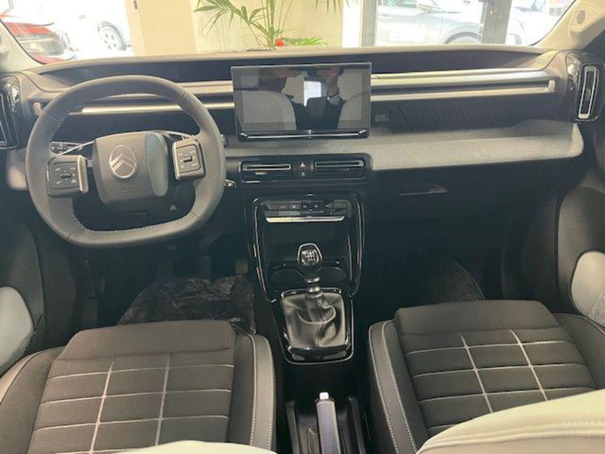 Citroen C3 1.2 puretech turbo Max 100cv s&s (5)