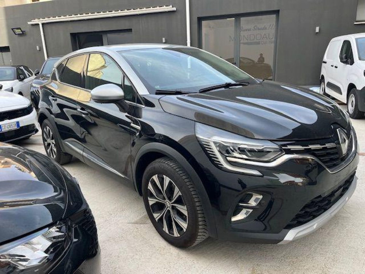 Renault Captur TCe 90 CV Techno (2)