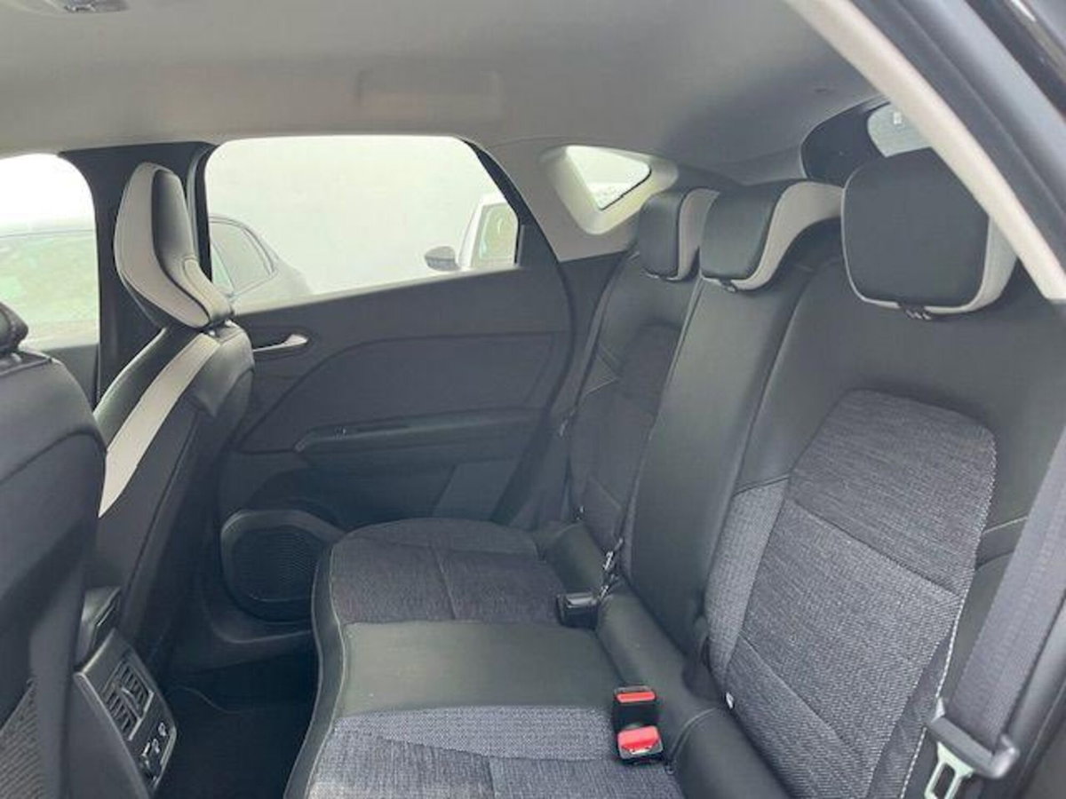 Renault Captur TCe 90 CV Techno (5)