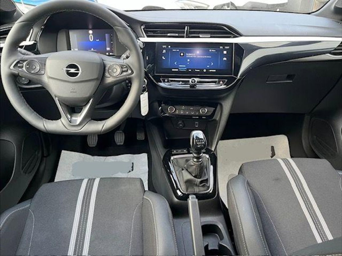 Opel Corsa 1.2 100 CV GS Line (7)