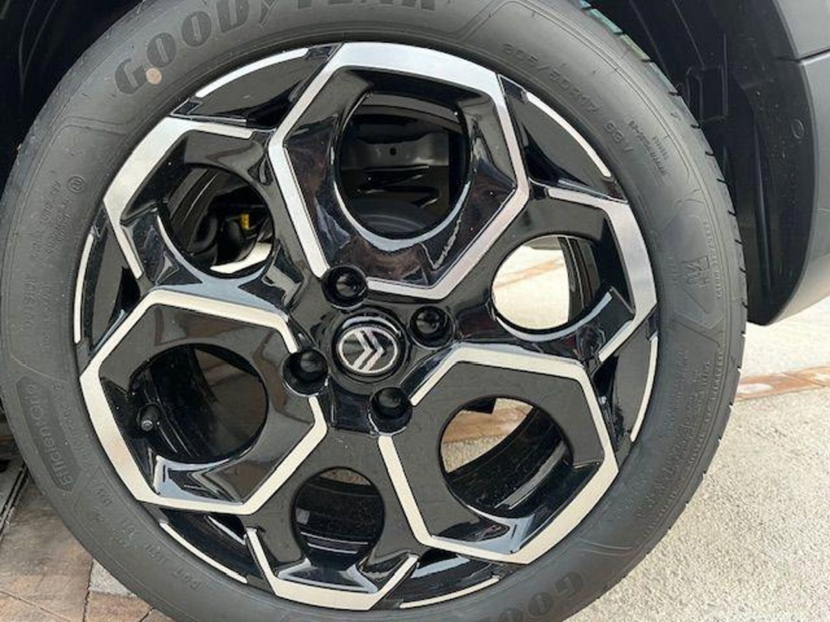Citroen C3 1.2 puretech turbo Max 100cv s&s (5)
