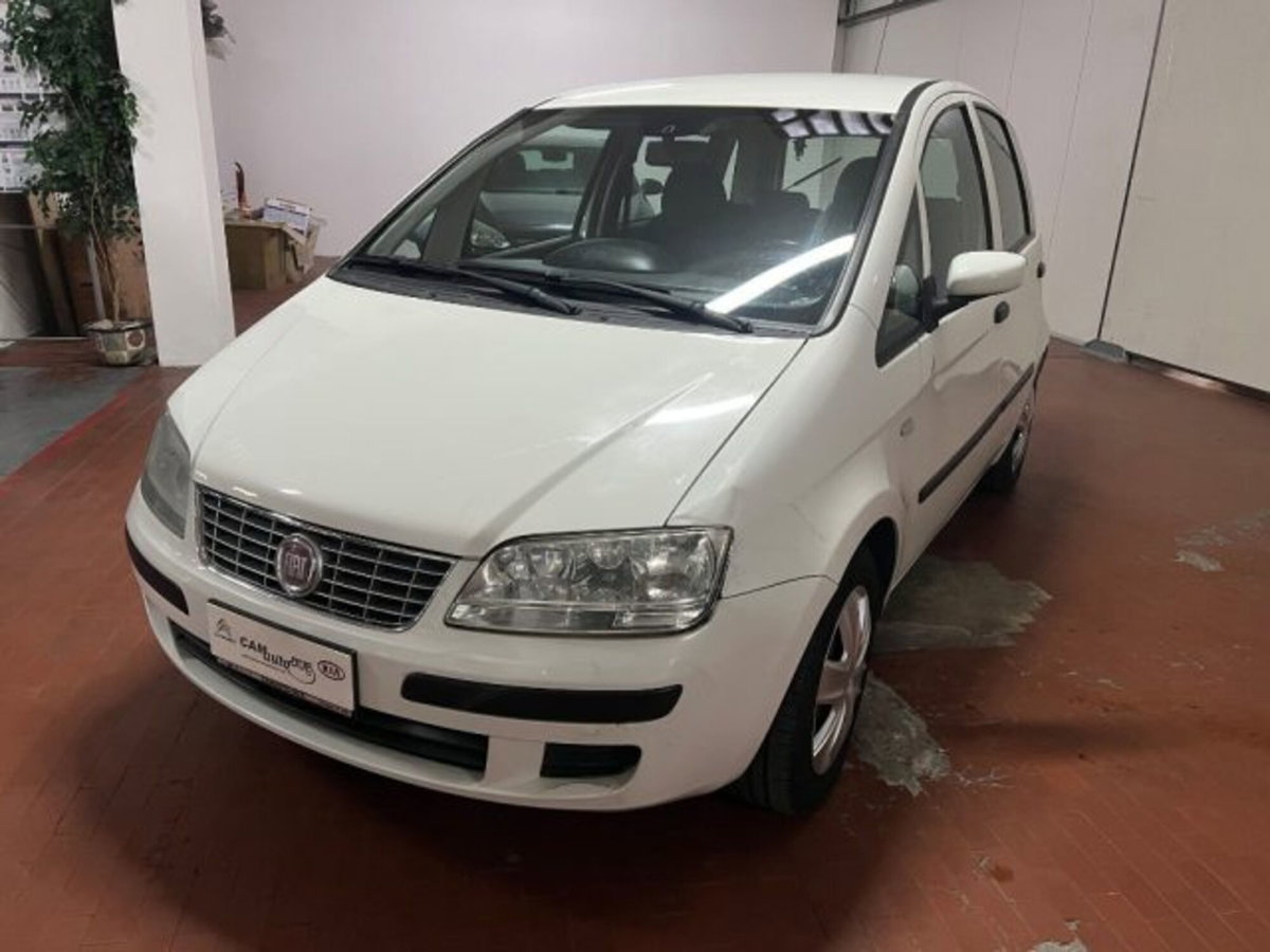 Fiat Idea 1.2 16V BlackLabel