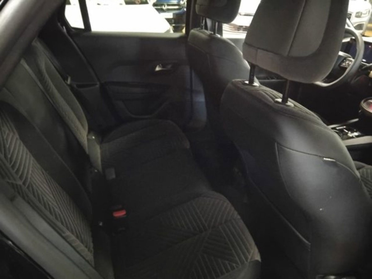 Lancia Ypsilon 1.2 mhev Edizione Cassina e-dct (10)