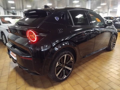 Lancia Ypsilon 1.2 mhev Edizione Cassina e-dct (6)
