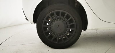 Lancia Ypsilon 1.2 69 CV 5 porte GPL Ecochic Gold (18)