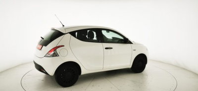 Lancia Ypsilon 1.2 69 CV 5 porte GPL Ecochic Gold (19)