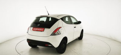 Lancia Ypsilon 1.2 69 CV 5 porte GPL Ecochic Gold (20)