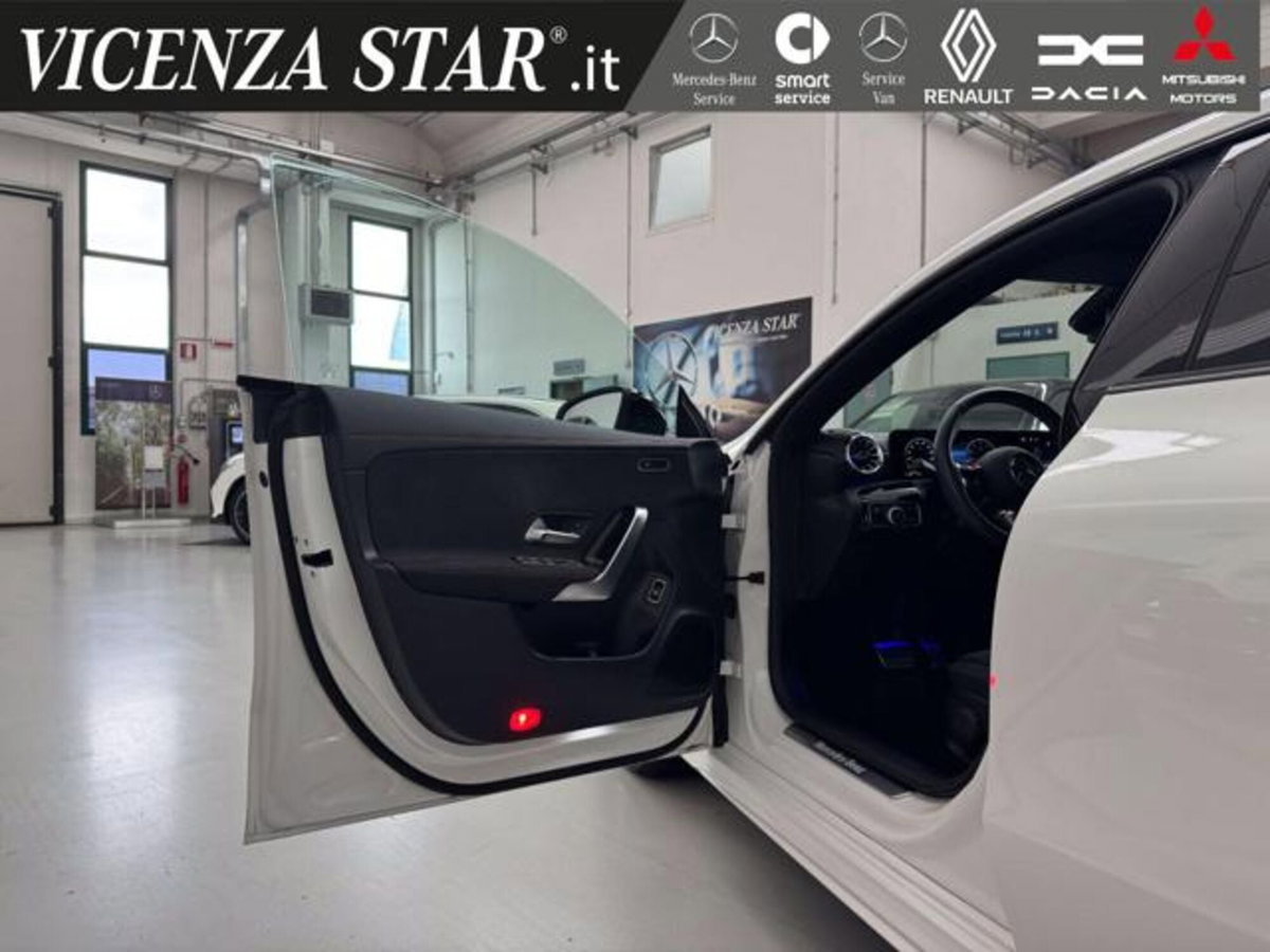 Mercedes-Benz CLA 200 Automatic Premium (12)