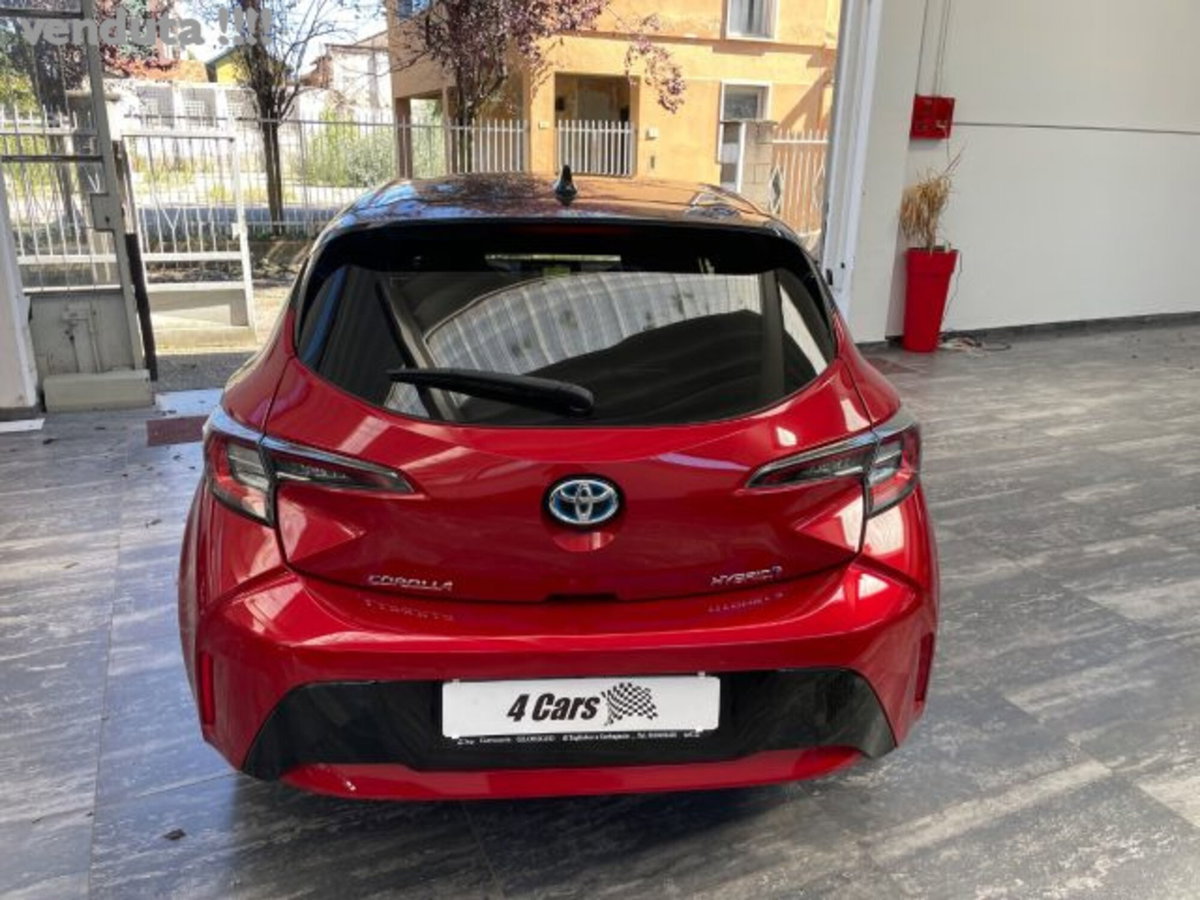 Toyota Corolla 1.8 Hybrid Style (5)