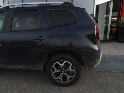 Dacia Duster 1.0 TCe 100 CV ECO-G 4x2 Prestige (5)
