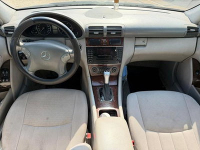 Mercedes-Benz Classe C Station Wagon 220 CDI cat Elegance (7)