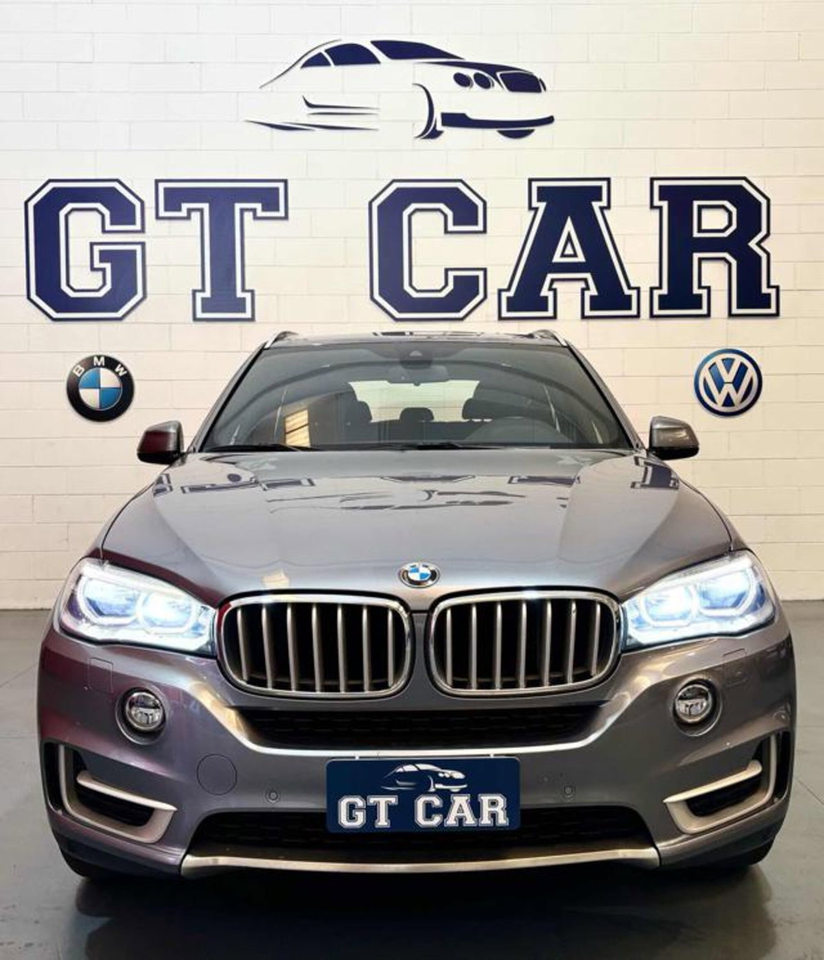 BMW X5 xDrive30d 258CV Luxury (2)