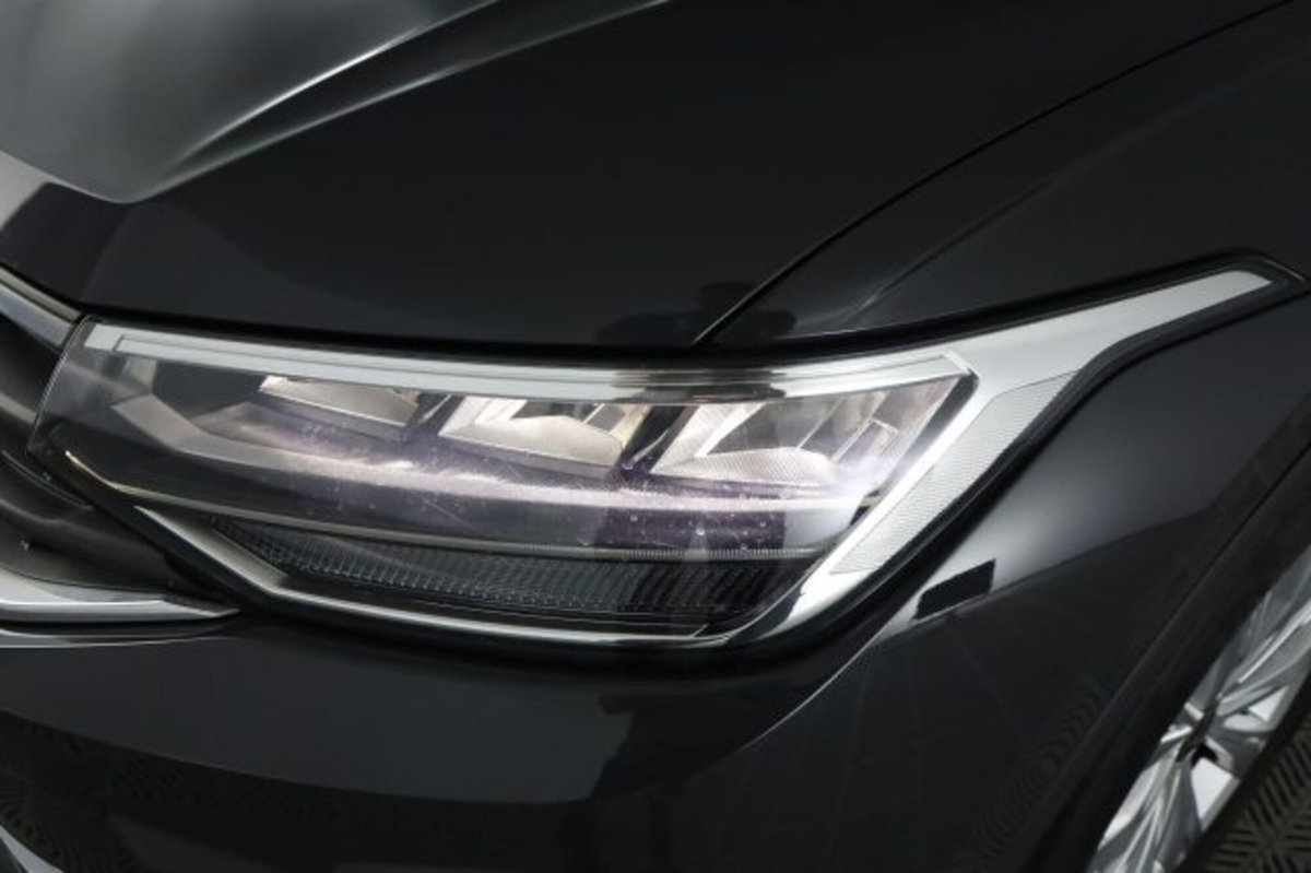 Volkswagen Tiguan 2.0 TDI 150 CV SCR DSG 4MOTION Life (9)